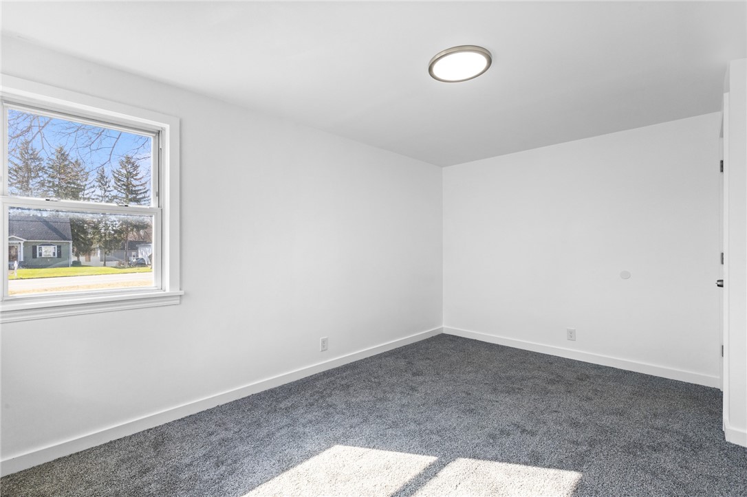 120 Howard Road, Gates, New York image 24