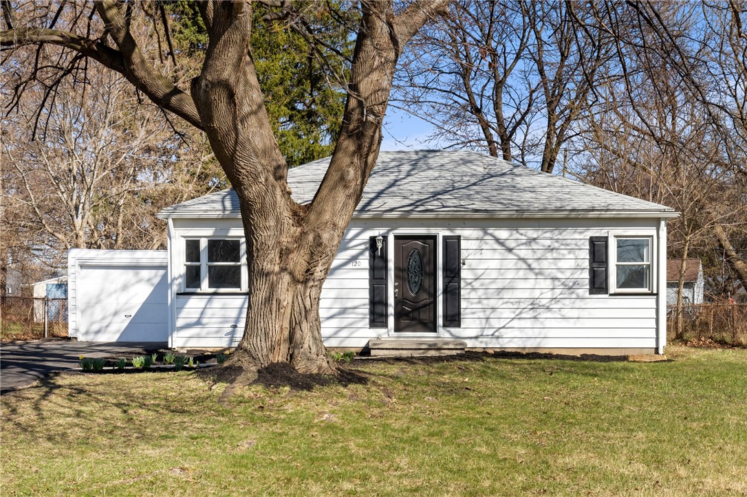 120 Howard Road, Gates, New York image 3