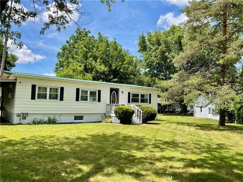 Mobile Home For Sale - 1879 Grand Central Avenue<br/> Chemung County, Horseheads, NY 14845