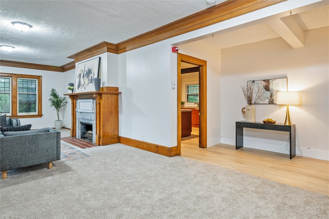 Search Properties 4 901 main street
