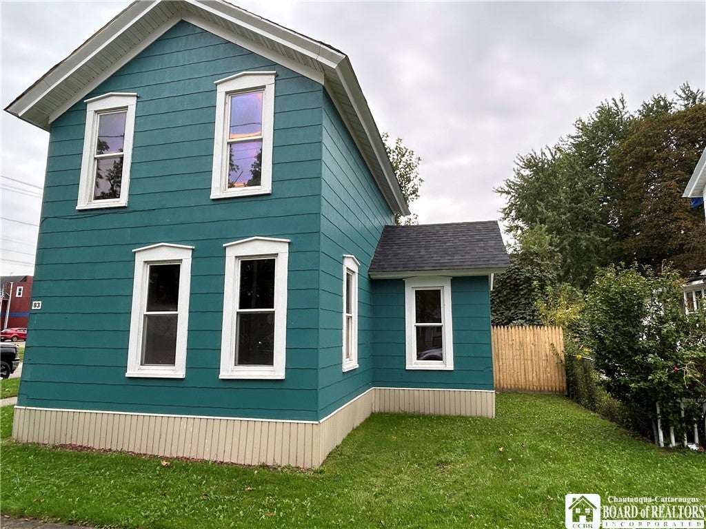 83 W 2nd Street