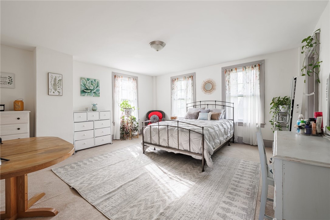 Search Properties 4 7493 e main street