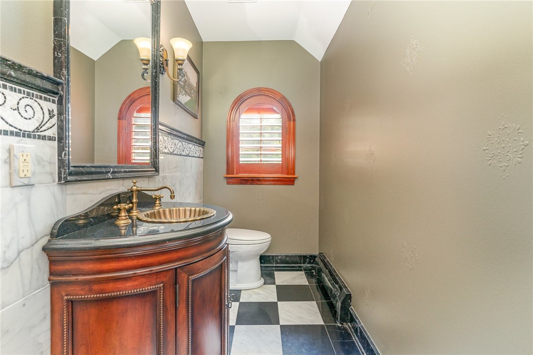 49 Knollwood Dr Drive, Pittsford, New York image 21