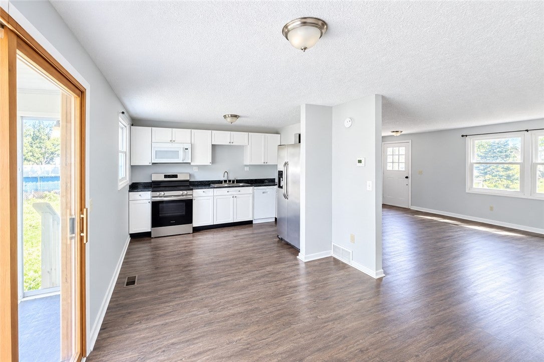 1531 Redfern Drive