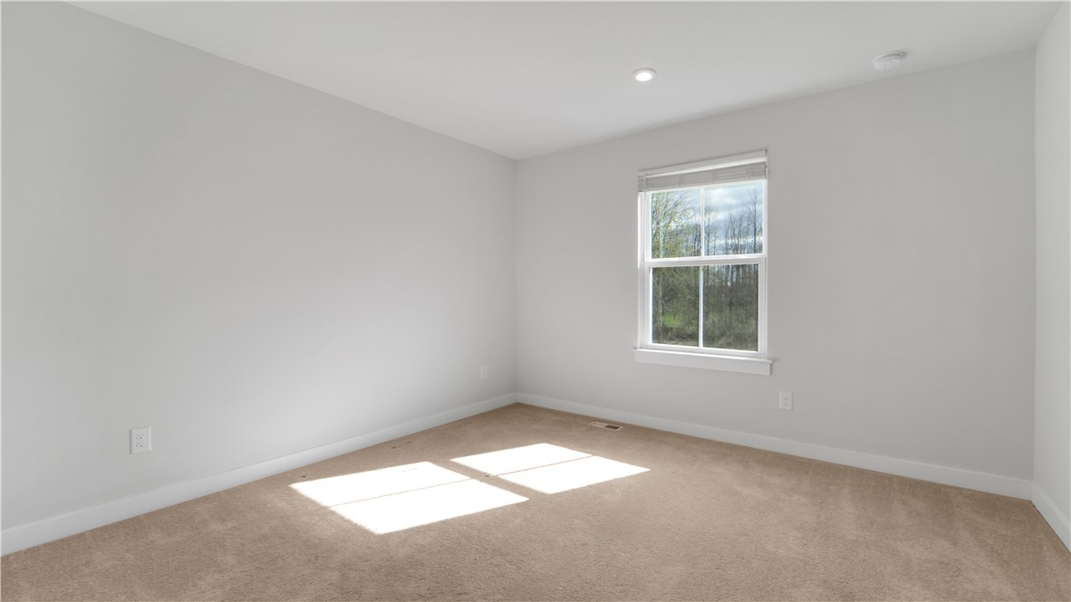 35 Robert Michaels Run, Penfield, New York image 42