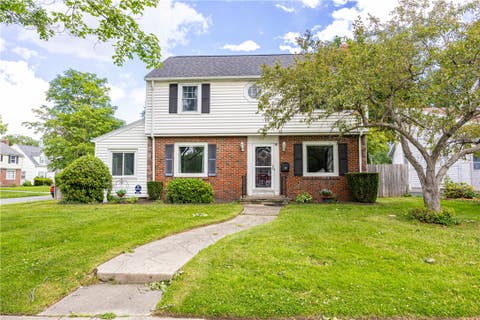 Tiny photo for 218 Somershire Drive, Irondequoit, NY 14617 (MLS # R1692552)
