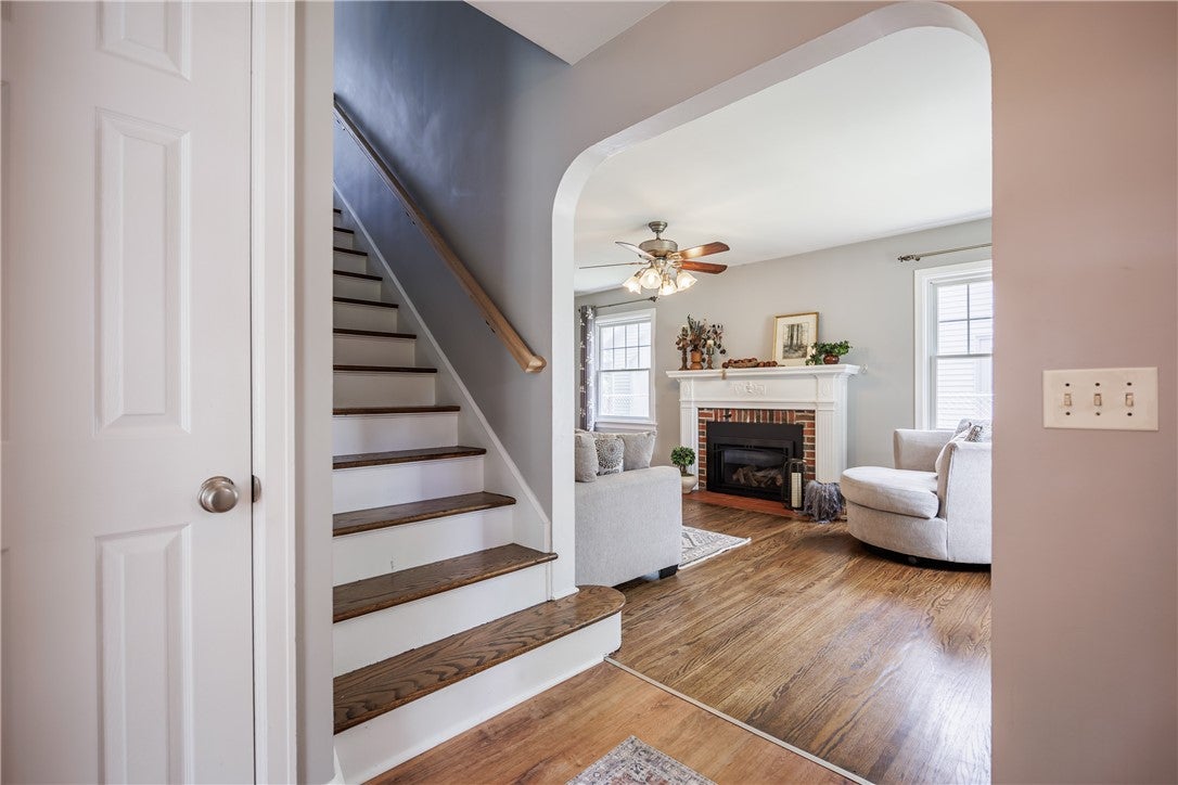218 Somershire Drive