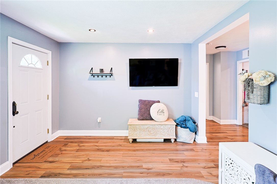 17 Amherst Road