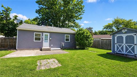 Tiny photo for 14 Seneca Manor Dr Drive, Seneca Falls, NY 13148 (MLS # R1688387)