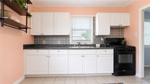 Tiny photo for 14 Seneca Manor Dr Drive, Seneca Falls, NY 13148 (MLS # R1688387)