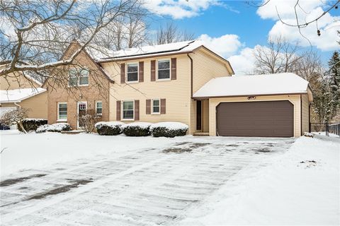 16 sanders farm dr penfield ny 14526