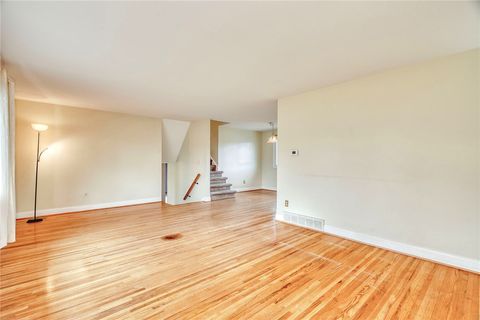 Tiny photo for 334 Kartes Dr Dr, Greece, NY 14616 (MLS # R1655576)