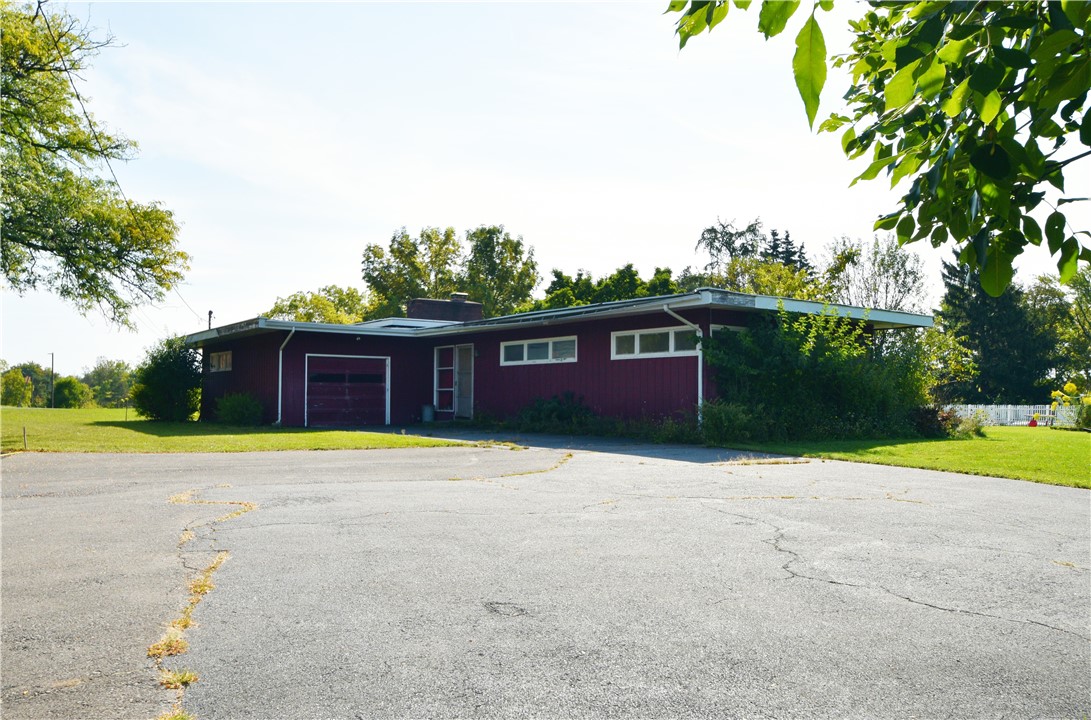 200 Pinnacle Road, Henrietta, New York image 3