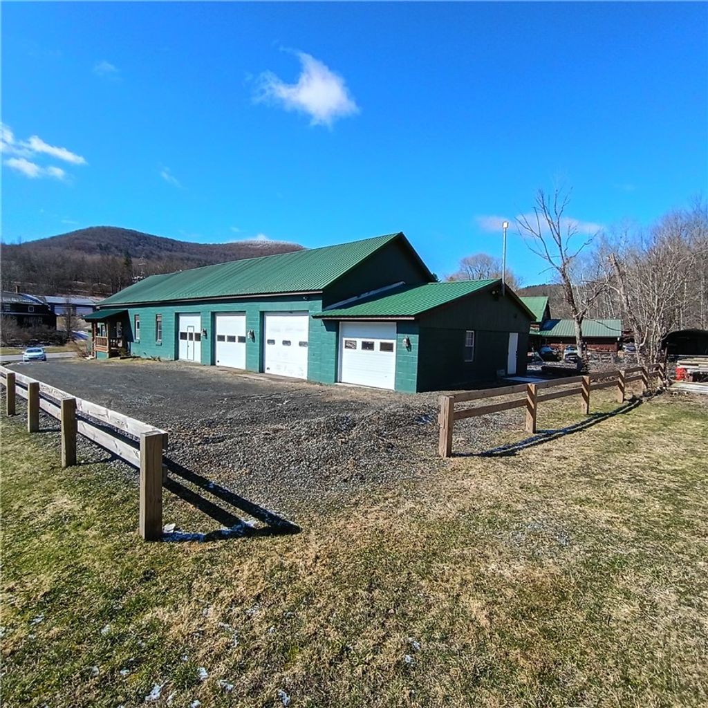 Photo of 60095 State Highway 30, Roxbury, NY 12474 (MLS # R1667241)