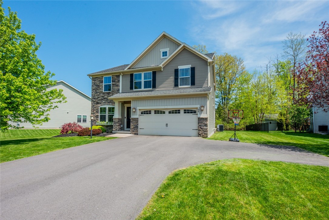 94 Tuscany Lane, Penfield, New York image 2