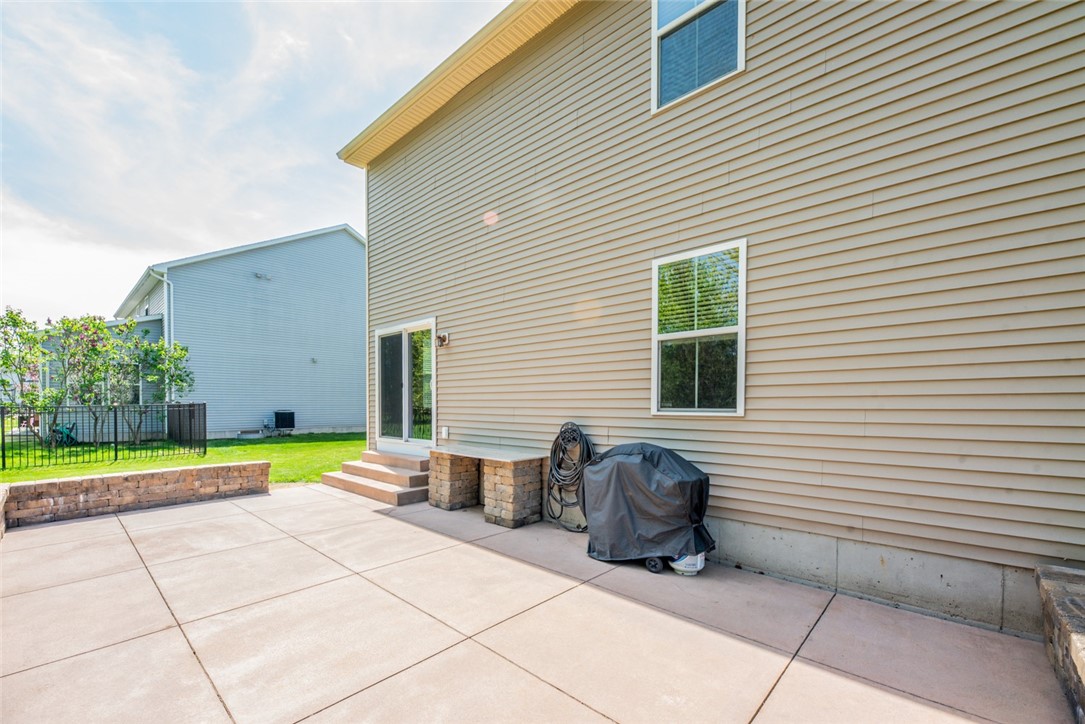 94 Tuscany Lane, Penfield, New York image 42