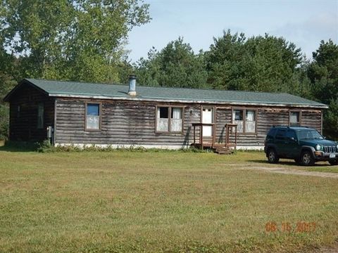 Photo of 36 Bingham Road, Granby, NY 13126 (MLS # R1654780)