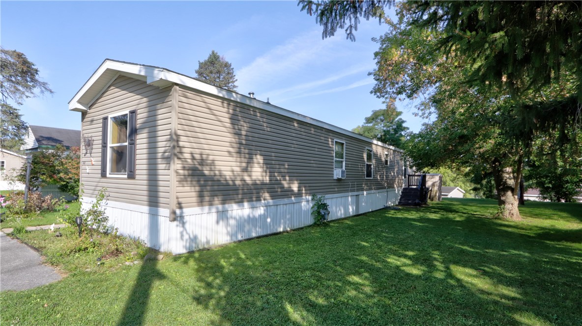 1315 King Road, Manchester, New York image 5