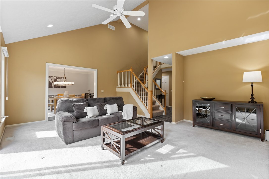 682 North Cove Drive, Webster, New York image 4