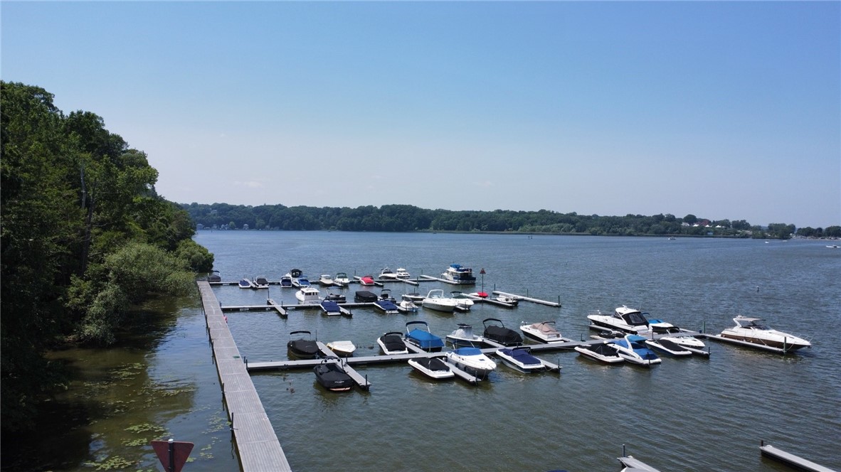 682 North Cove Drive, Webster, New York image 34