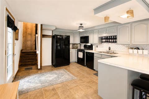 Tiny photo for 2537 Edwards Road, Waterloo, NY 13165 (MLS # R1703029)