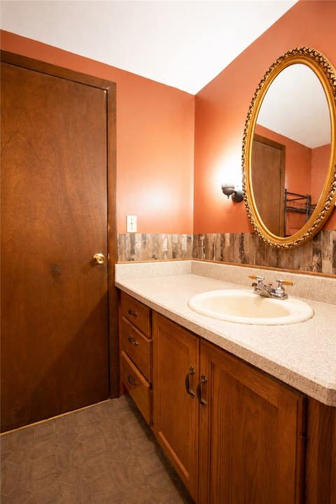 Tiny photo for 2537 Edwards Road, Waterloo, NY 13165 (MLS # R1703029)