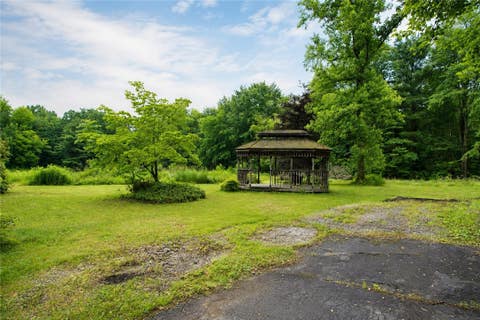 Tiny photo for 2537 Edwards Road, Waterloo, NY 13165 (MLS # R1703029)