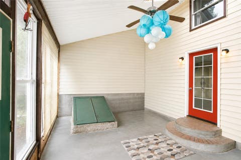 Tiny photo for 2537 Edwards Road, Waterloo, NY 13165 (MLS # R1703029)