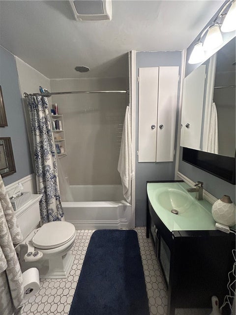 Tiny photo for 652 Euclid Avenue, Elmira City, NY 14901 (MLS # R1711037)