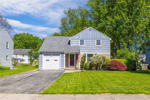 Homes For Sale - 84 Sydenham Road<br/> Irondequoit, NY 14609