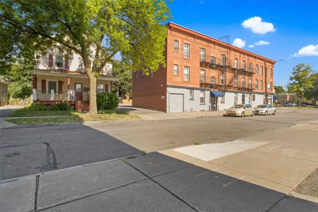 325 Rutgers Avenue