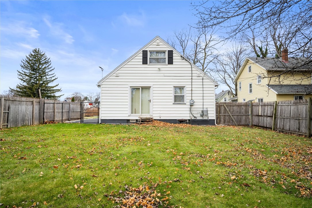 402 Crossfield Road, Irondequoit, New York image 32