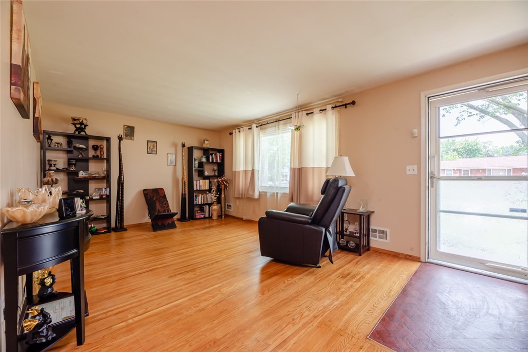 Search Properties 4 28 drexel drive