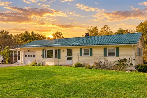 Photo of 9378 Clipnock Road, Stafford, NY 14143 (MLS # R1721180)