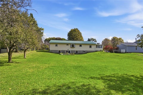 Tiny photo for 9378 Clipnock Road, Stafford, NY 14143 (MLS # R1721180)