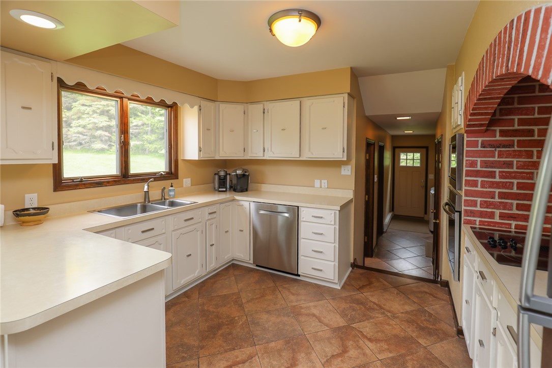 6870 Wheeler Road, East Bloomfield, New York image 17