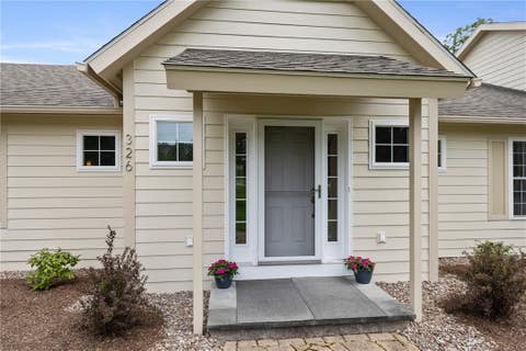 Tiny photo for 326 W Bloomfield Road, Pittsford, NY 14534 (MLS # R1704956)