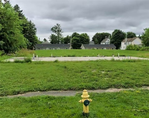 Vacant Land For Sale - 213 Seymour Street #B<br/> Cayuga County, Auburn, NY 13021