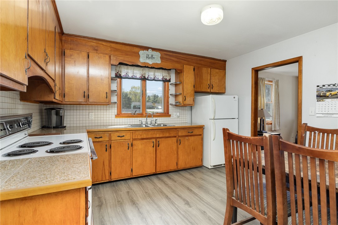 3914 Dean Road, Marion, New York image 8