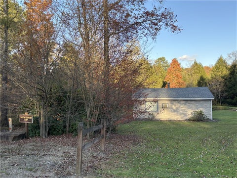 Photo of 27 Johnson Road, Hamilton, PA 16735 (MLS # R1724225)