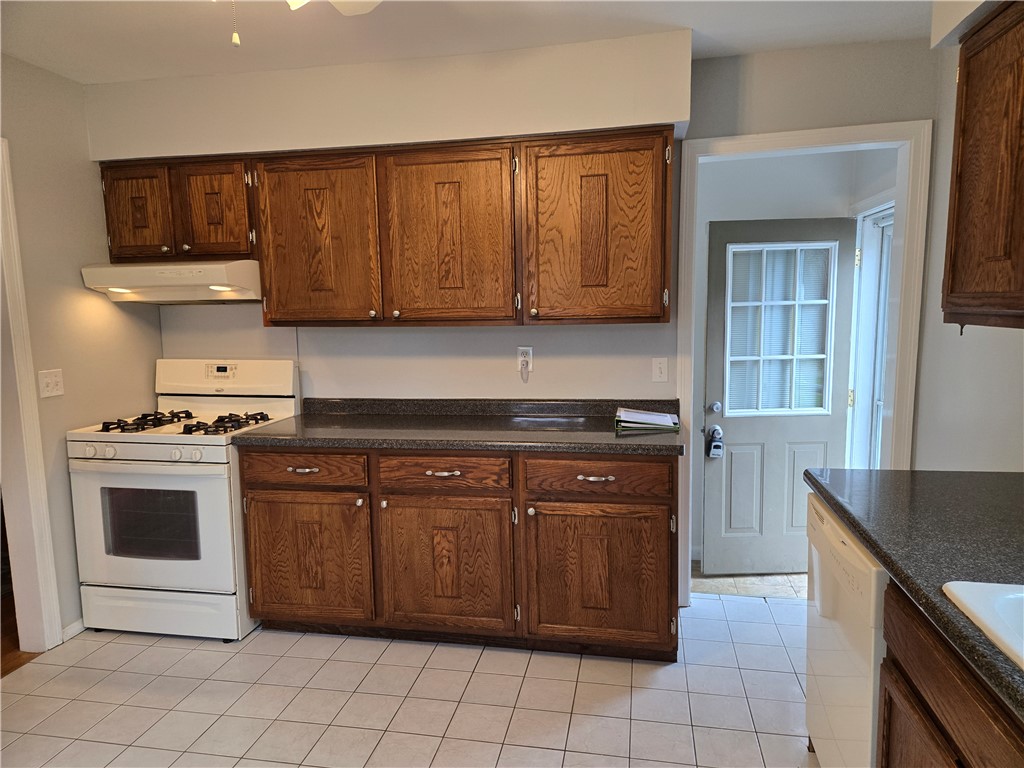 108 Burley Road, Rochester, New York image 32