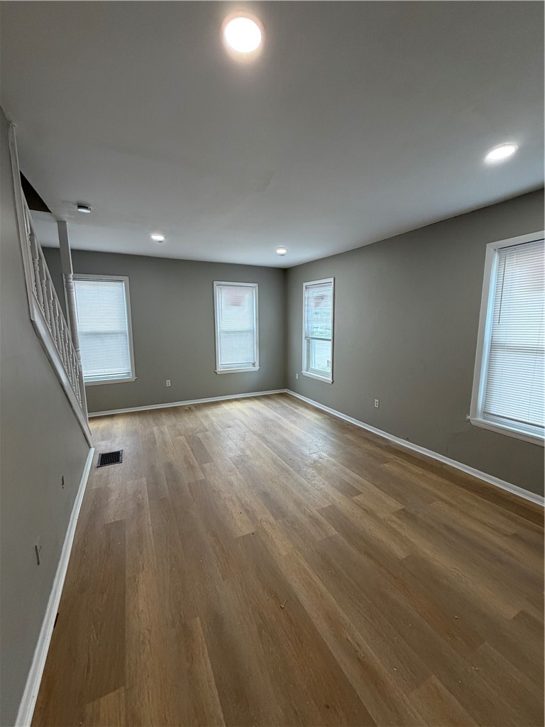 352 Walnut Street