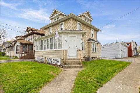 Multifamily For Sale - 401 W Elm Street<br/> East Rochester, NY 14445