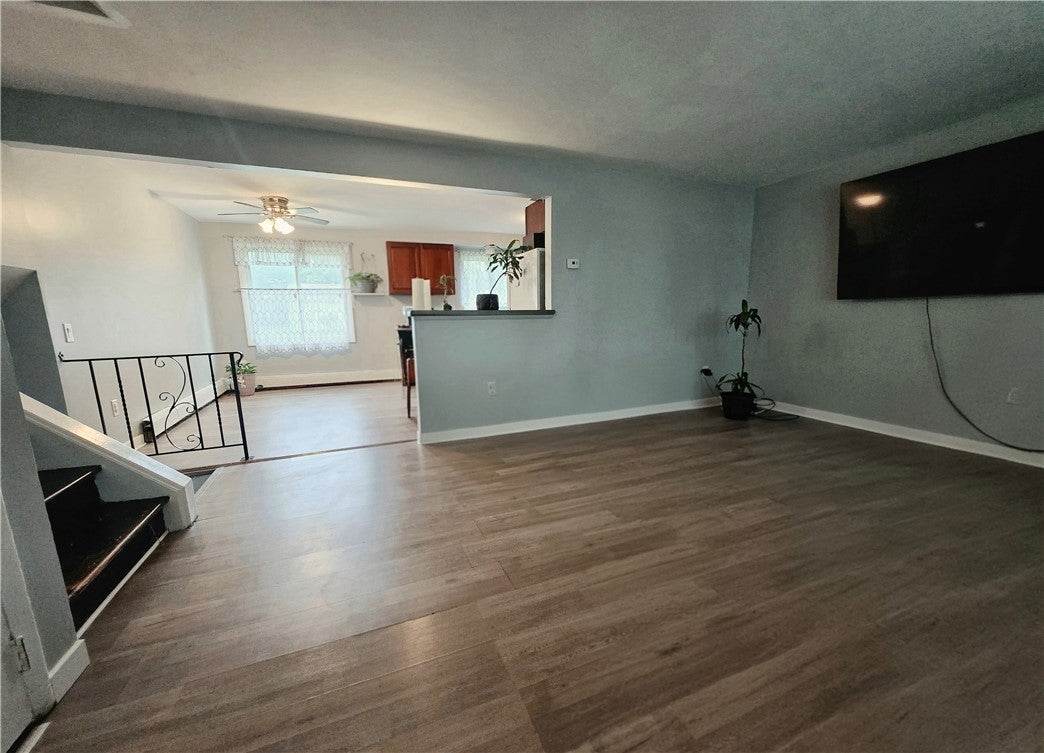 3 Currier Lane