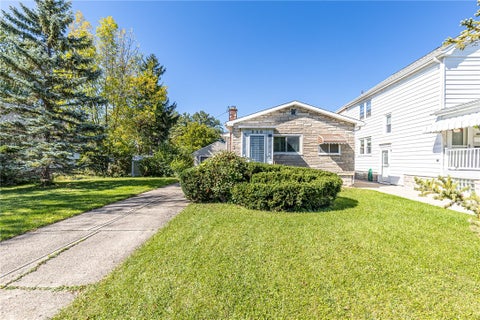 Homes For Sale - 520 University Avenue<br/> Tonawanda, NY 14223