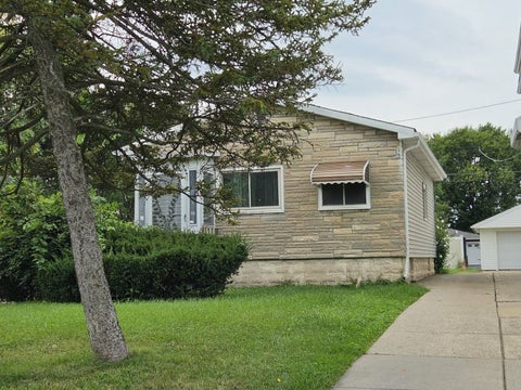 Homes For Sale - 520 University Avenue<br/> Tonawanda, NY 14223