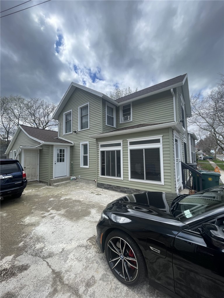 119 Stutson Street