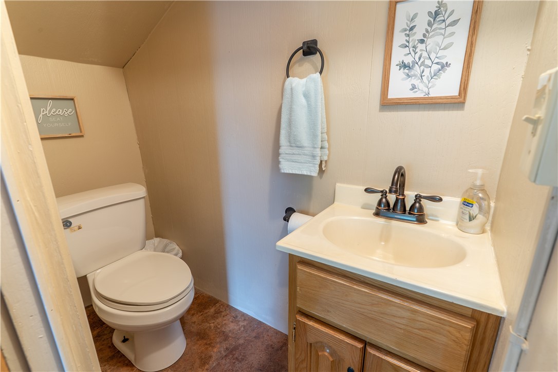 7 Quarry Street, Phelps, New York image 28