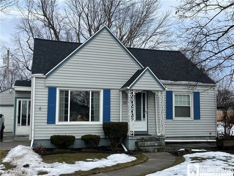 93 Mayfield Avenue Tonawanda NY 14150