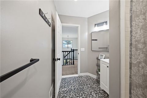 Tiny photo for 7260 Pear Tree MDWS, Ontario, NY 14519 (MLS # R1693344)